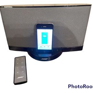 Bose Sound Dock Series II Digital Music System - One owner - Excellent Condition